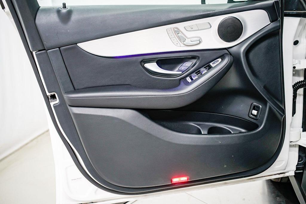 Thumbnail: 2022 Mercedes-Benz GLC - 20