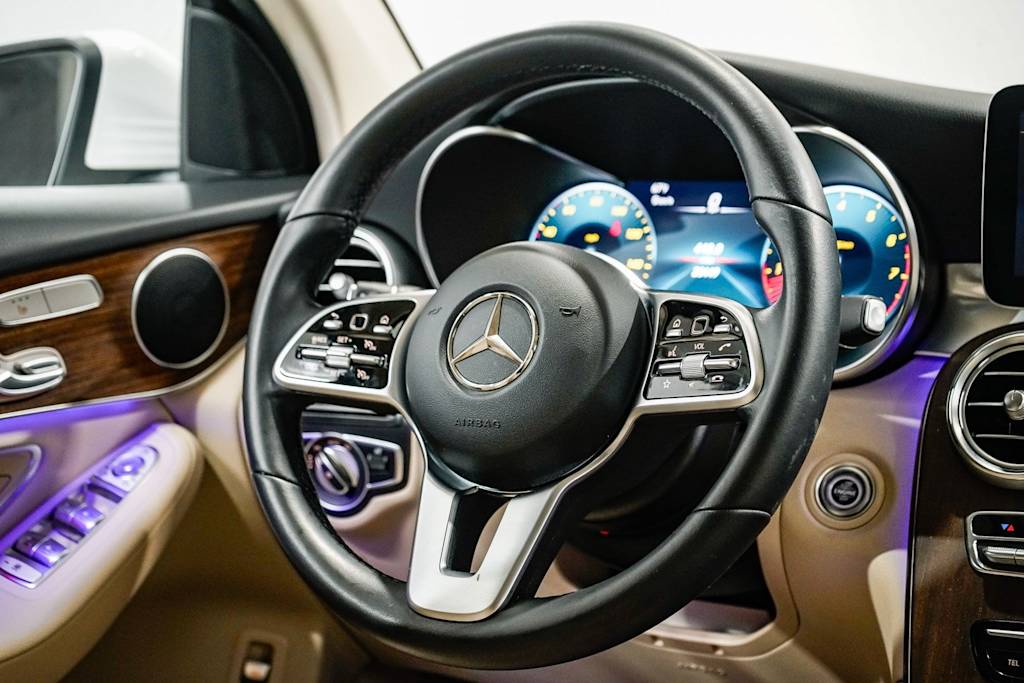 Thumbnail: 2022 Mercedes-Benz GLC - 12