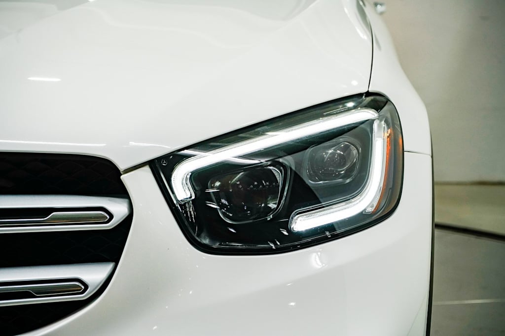 Thumbnail: 2022 Mercedes-Benz GLC - 20