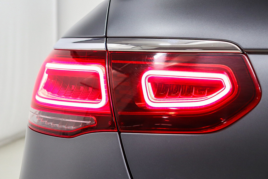 Thumbnail: 2022 Mercedes-Benz GLC - 24
