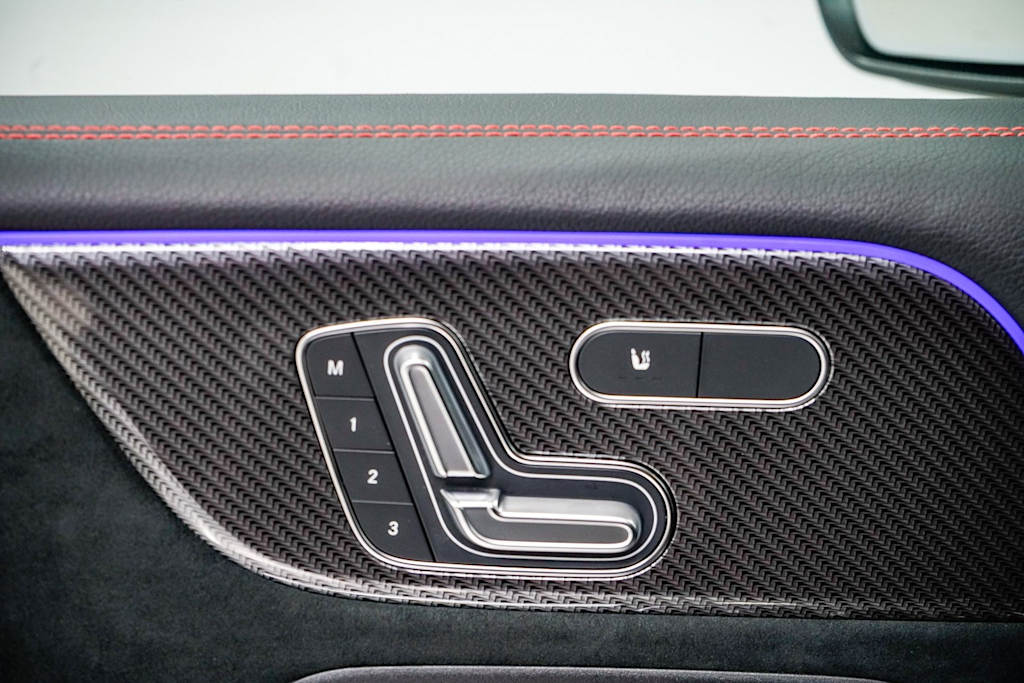 Thumbnail: 2025 Mercedes-Benz GLB - 21