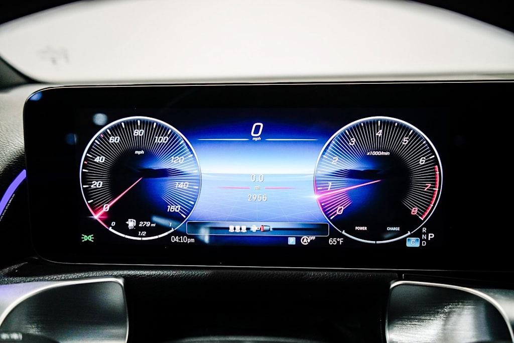 Thumbnail: 2025 Mercedes-Benz GLB - 25