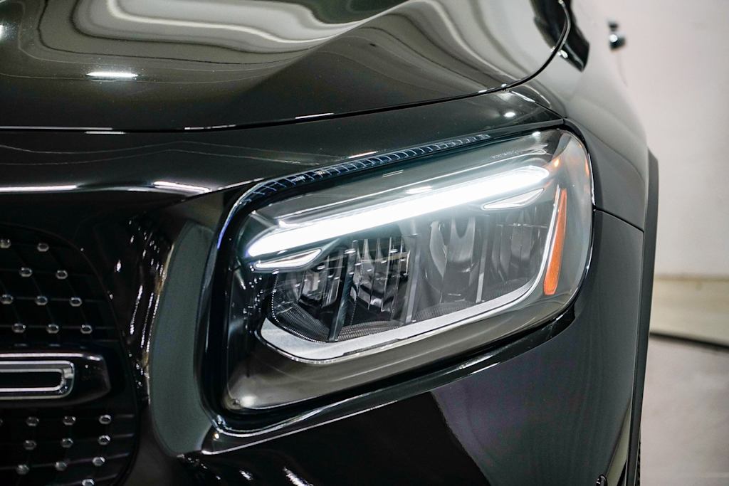 Thumbnail: 2025 Mercedes-Benz GLB - 17