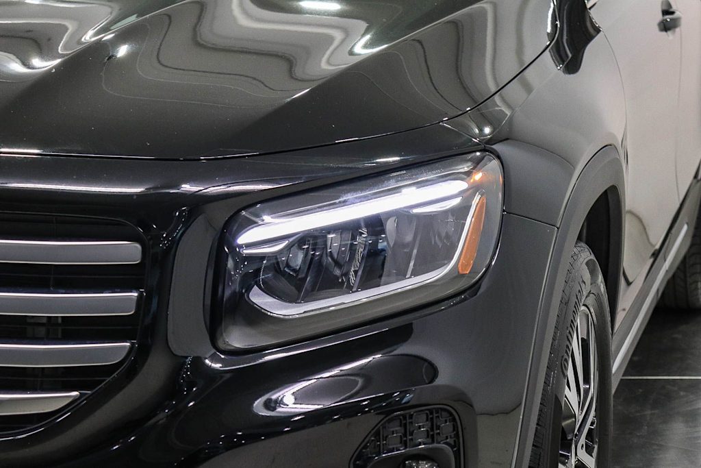 Thumbnail: 2026 Mercedes-Benz GLB - 19