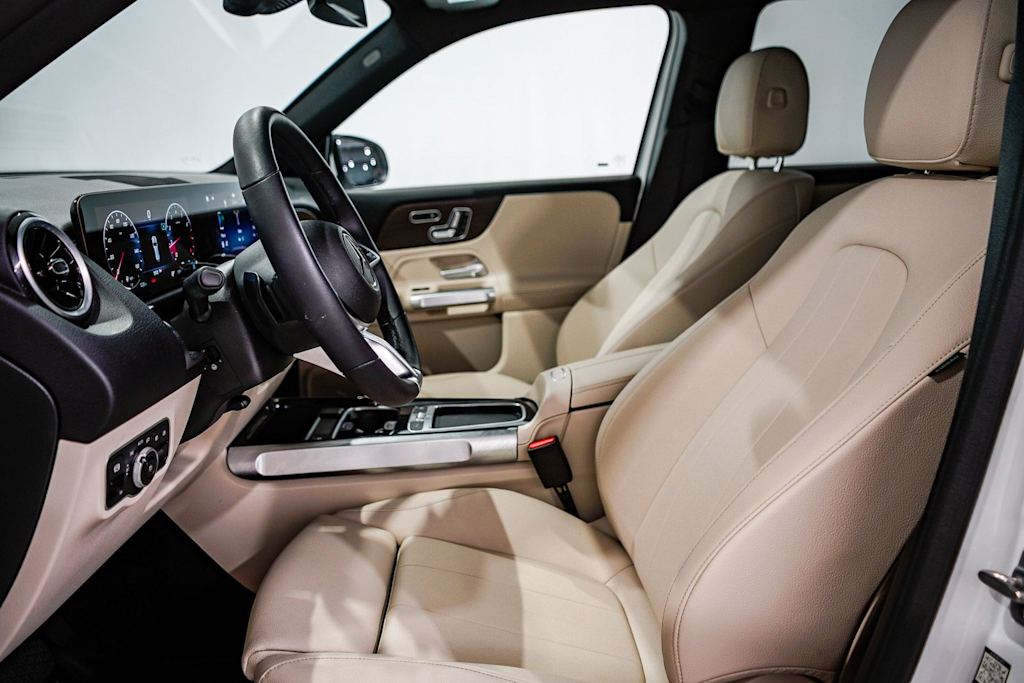 Thumbnail: 2026 Mercedes-Benz GLB - 10