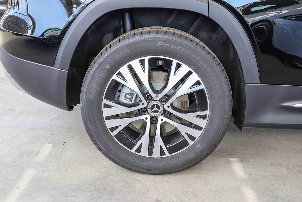 Thumbnail: 2026 Mercedes-Benz GLB - 19