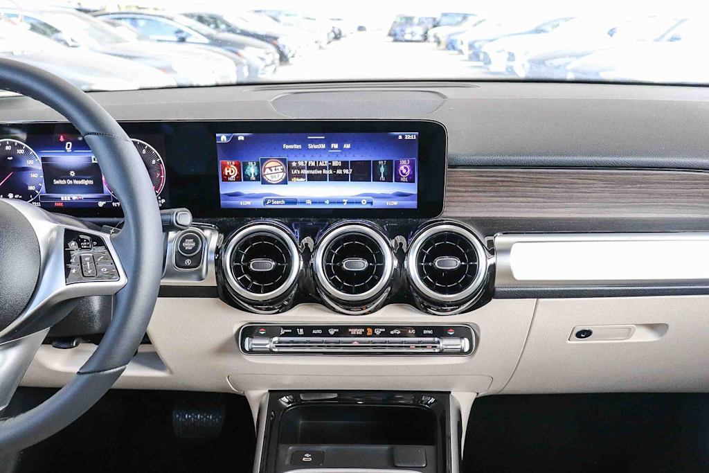 Thumbnail: 2026 Mercedes-Benz GLB - 12