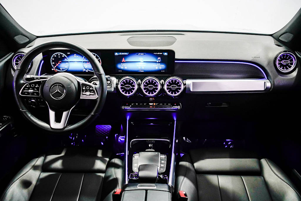 Thumbnail: 2022 Mercedes-Benz GLB - 2