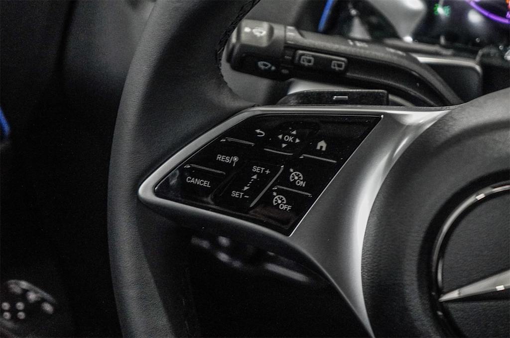 Thumbnail: 2025 Mercedes-Benz GLB - 22