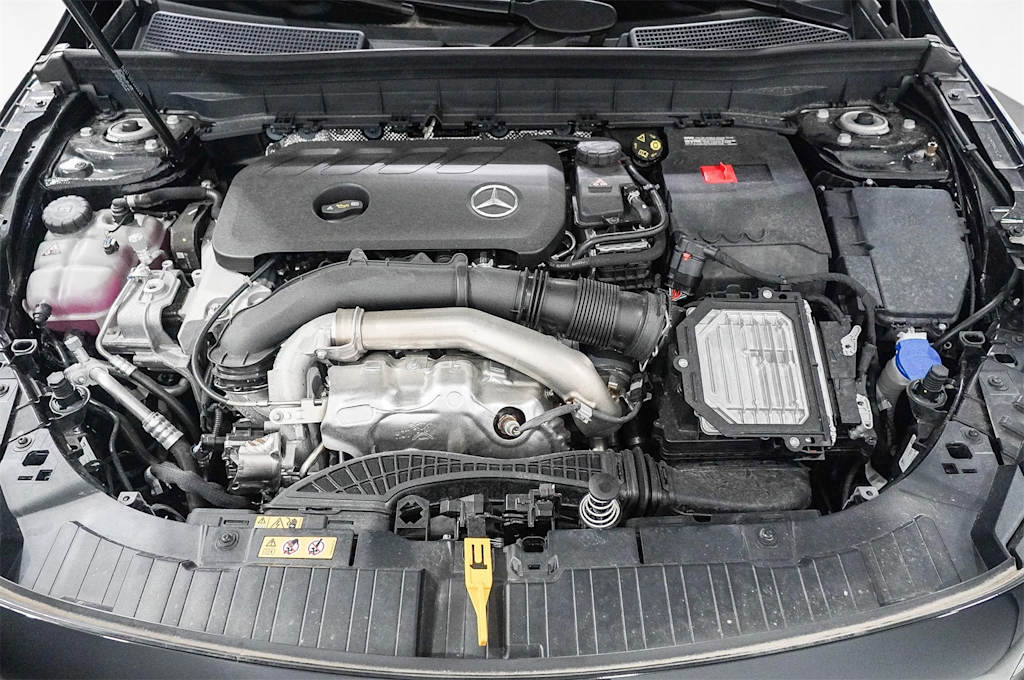 Thumbnail: 2025 Mercedes-Benz GLB - 7