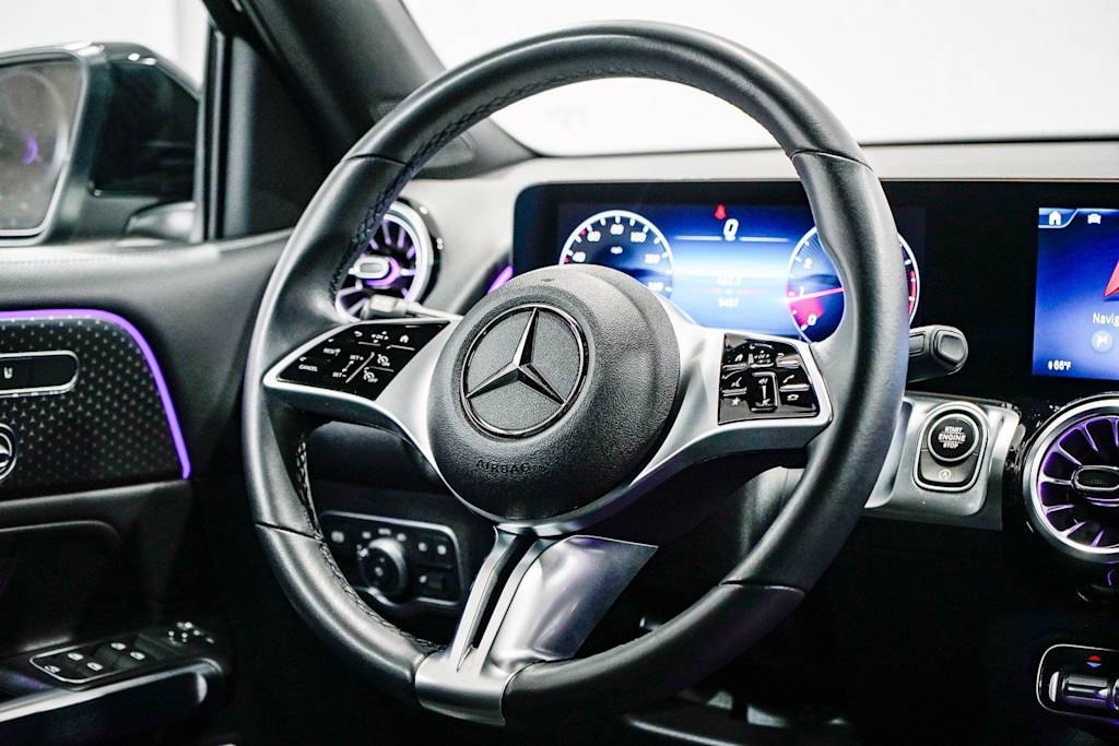 Thumbnail: 2025 Mercedes-Benz GLB - 13