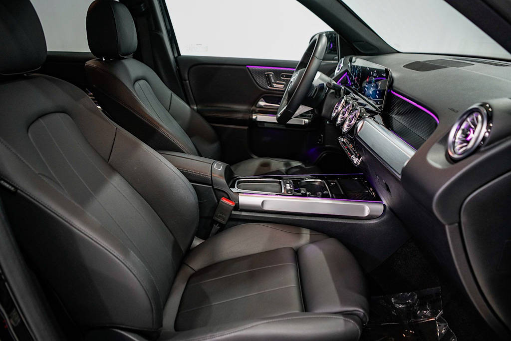 Thumbnail: 2025 Mercedes-Benz GLB - 10