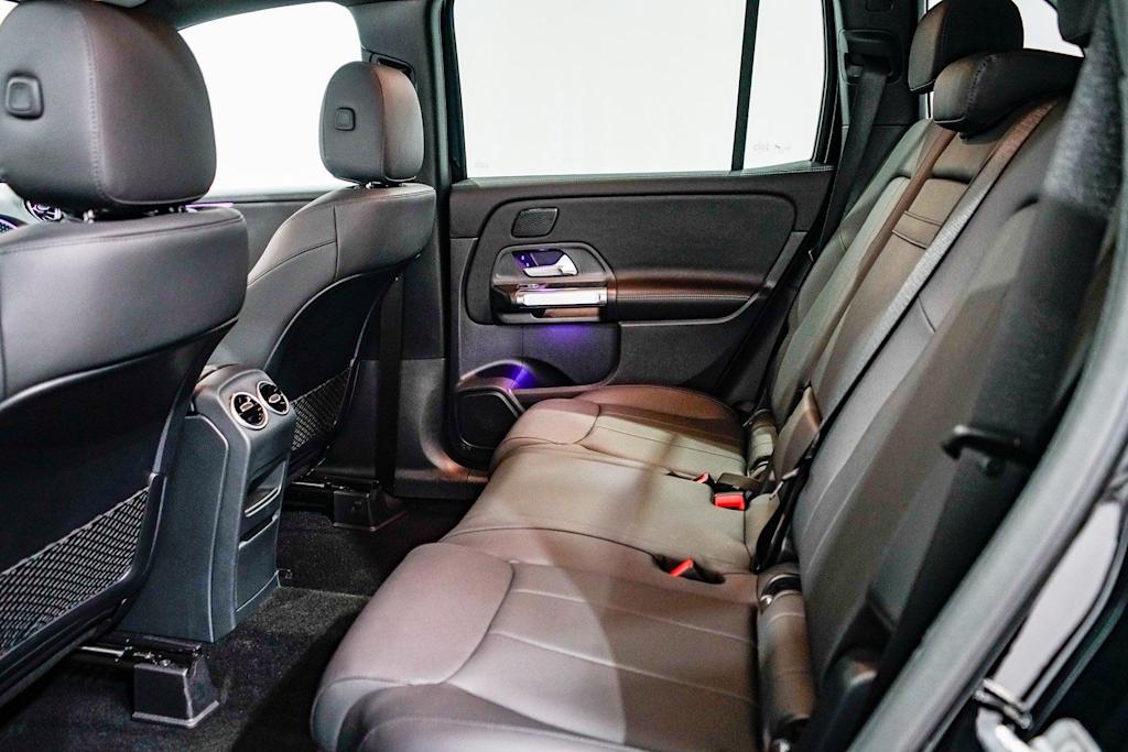 Thumbnail: 2025 Mercedes-Benz GLB - 12