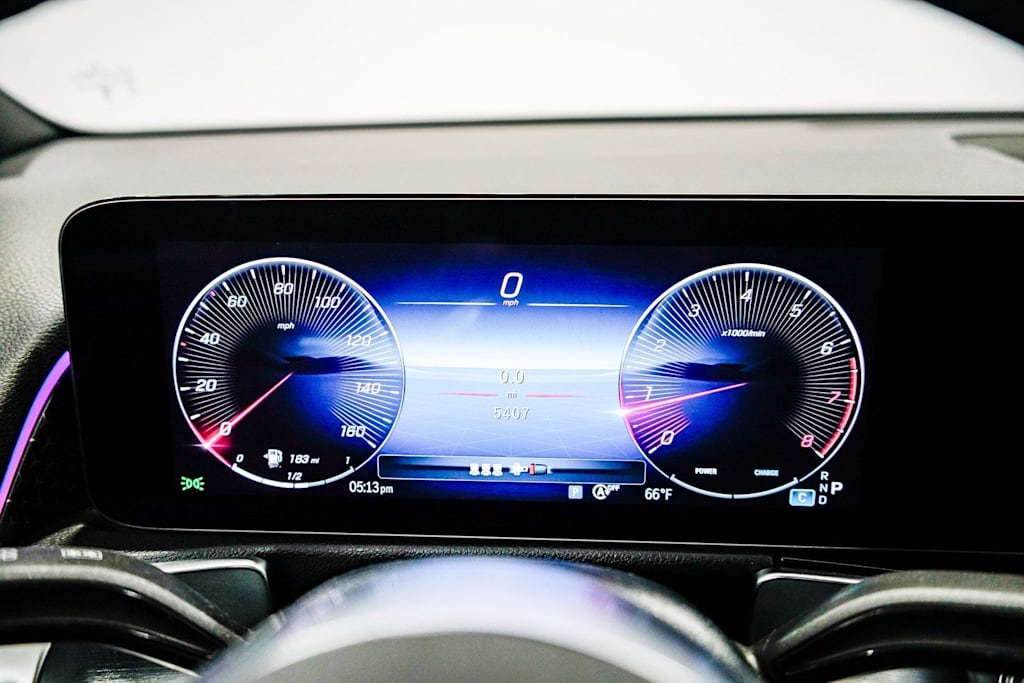 Thumbnail: 2025 Mercedes-Benz GLB - 25