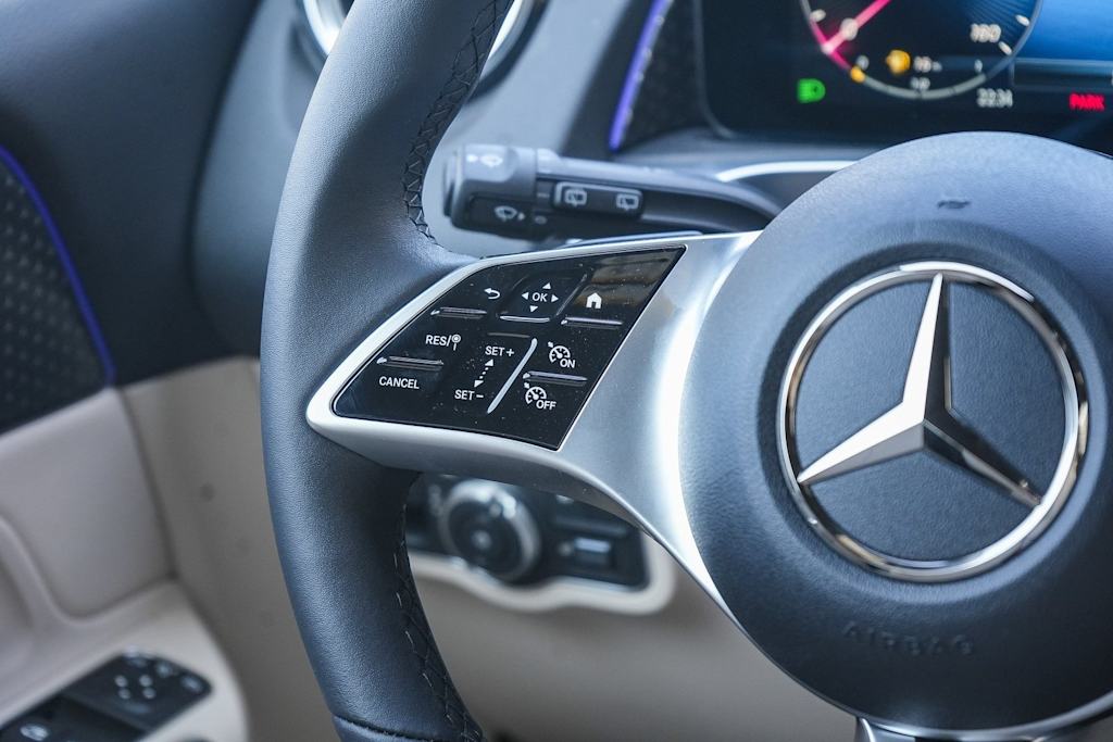 Thumbnail: 2025 Mercedes-Benz GLB - 24