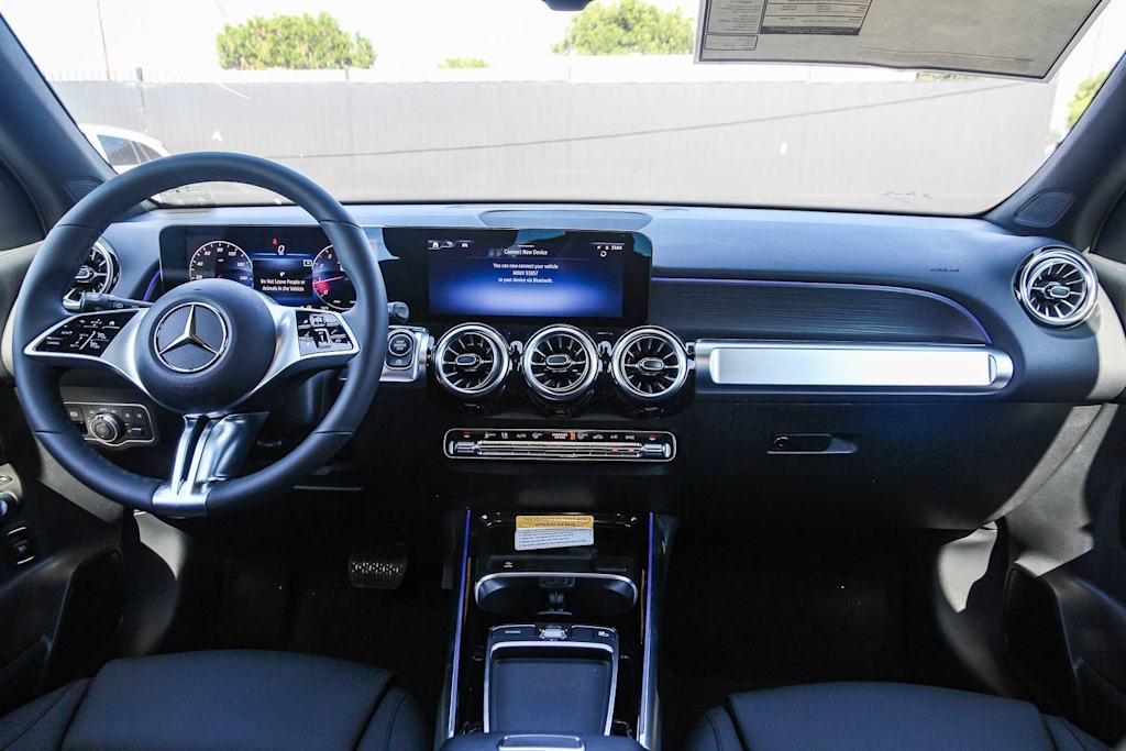 Thumbnail: 2026 Mercedes-Benz GLB - 2