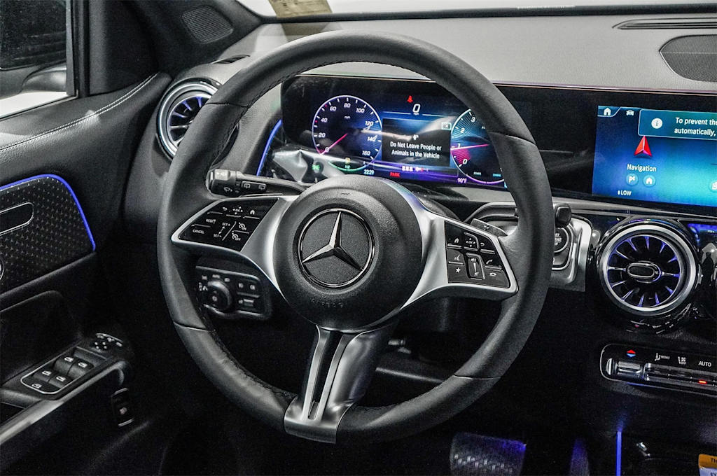 Thumbnail: 2025 Mercedes-Benz GLB - 12