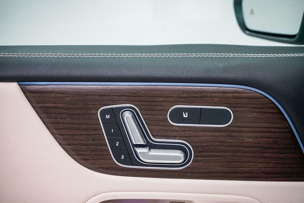 Thumbnail: 2026 Mercedes-Benz GLB - 20