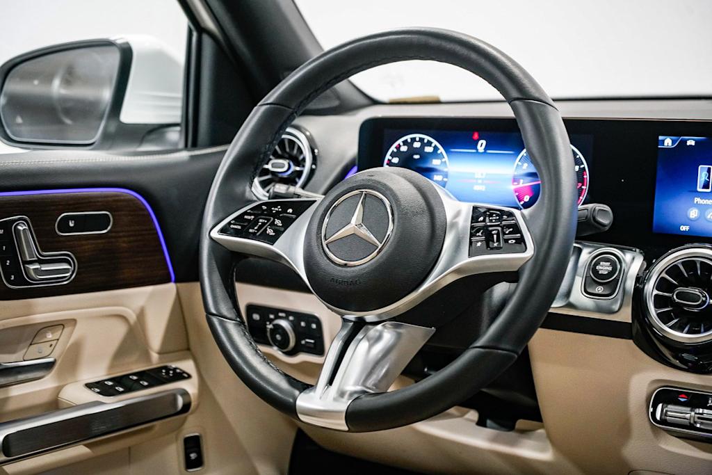 Thumbnail: 2026 Mercedes-Benz GLB - 12