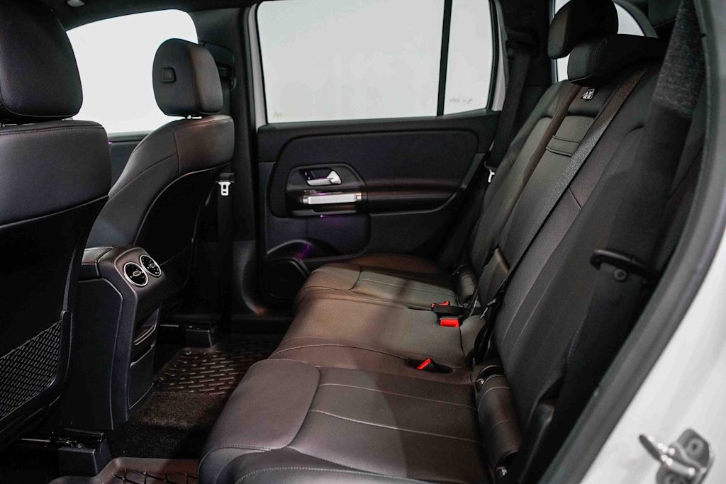 Thumbnail: 2023 Mercedes-Benz GLB - 11