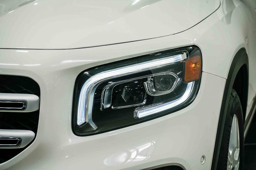 Thumbnail: 2023 Mercedes-Benz GLB - 17