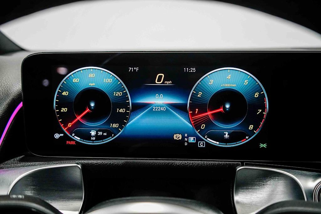 Thumbnail: 2023 Mercedes-Benz GLB - 14