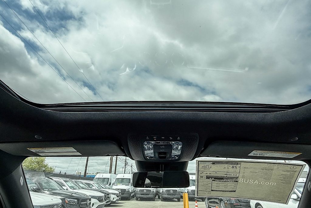 Thumbnail: 2025 Mercedes-Benz GLB - 23