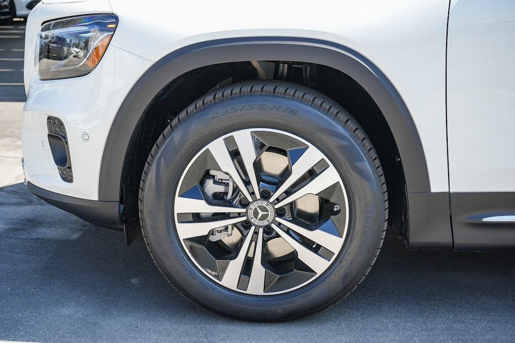 Thumbnail: 2025 Mercedes-Benz GLB - 7