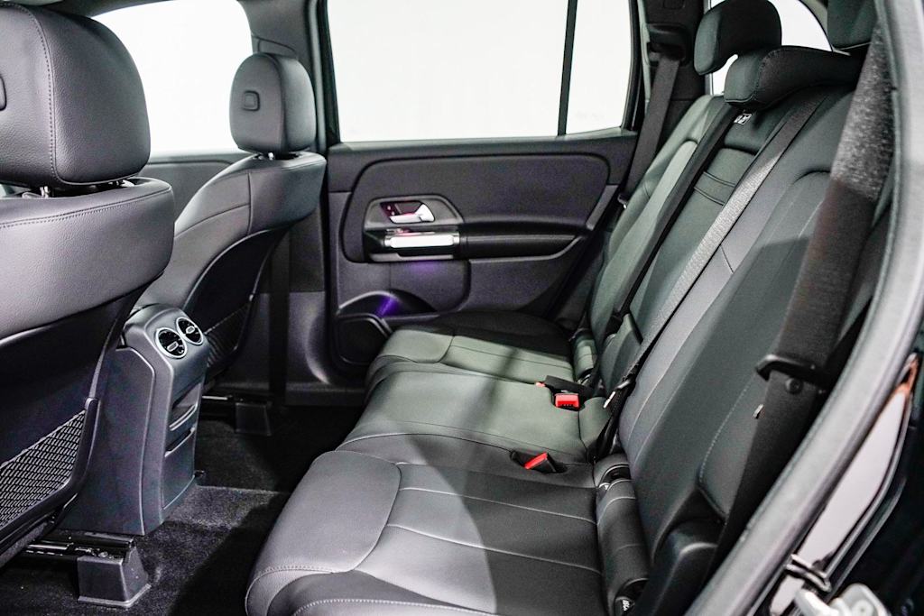 Thumbnail: 2025 Mercedes-Benz GLB - 12