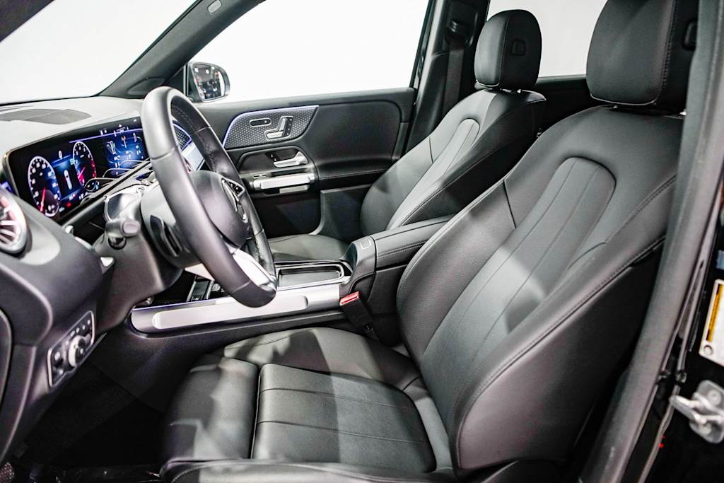 Thumbnail: 2025 Mercedes-Benz GLB - 11