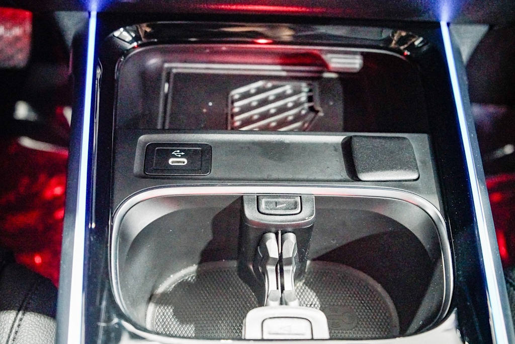 Thumbnail: 2025 Mercedes-Benz GLB - 15