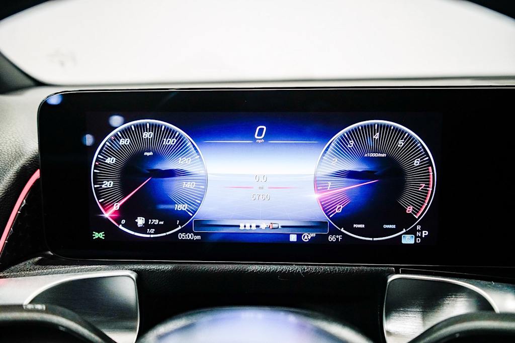 Thumbnail: 2025 Mercedes-Benz GLB - 26