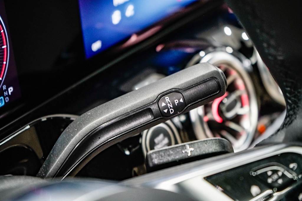 2025 Mercedes-Benz GLA 250 25