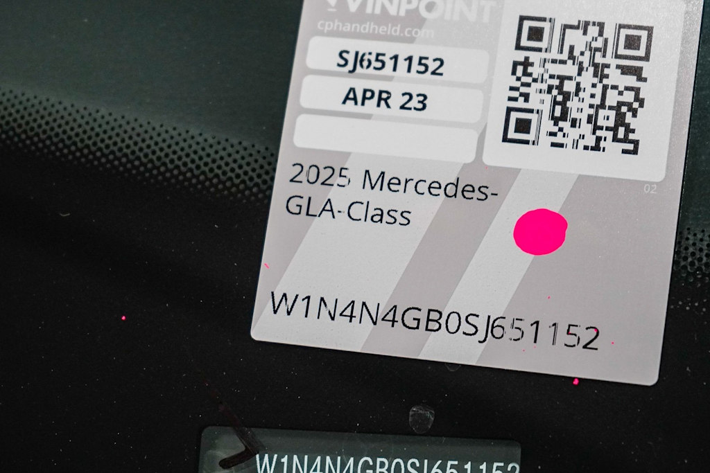 2025 Mercedes-Benz GLA 250 16