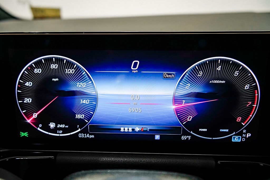 2025 Mercedes-Benz GLA 250 27