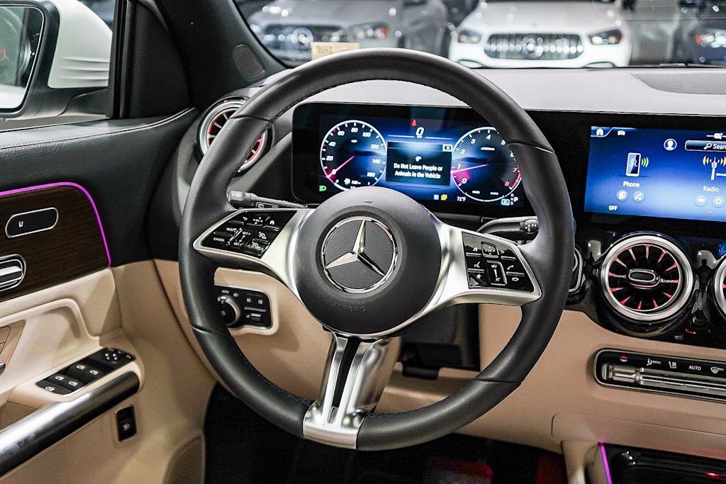 Thumbnail: 2026 Mercedes-Benz GLA - 9