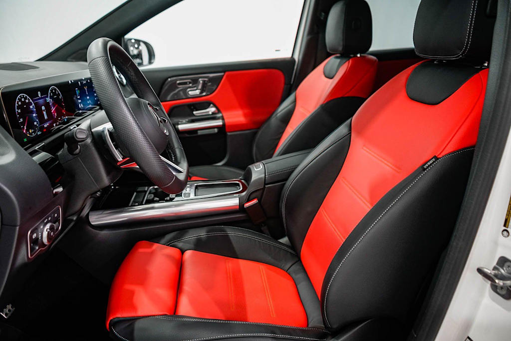 Thumbnail: 2026 Mercedes-Benz GLA - 10