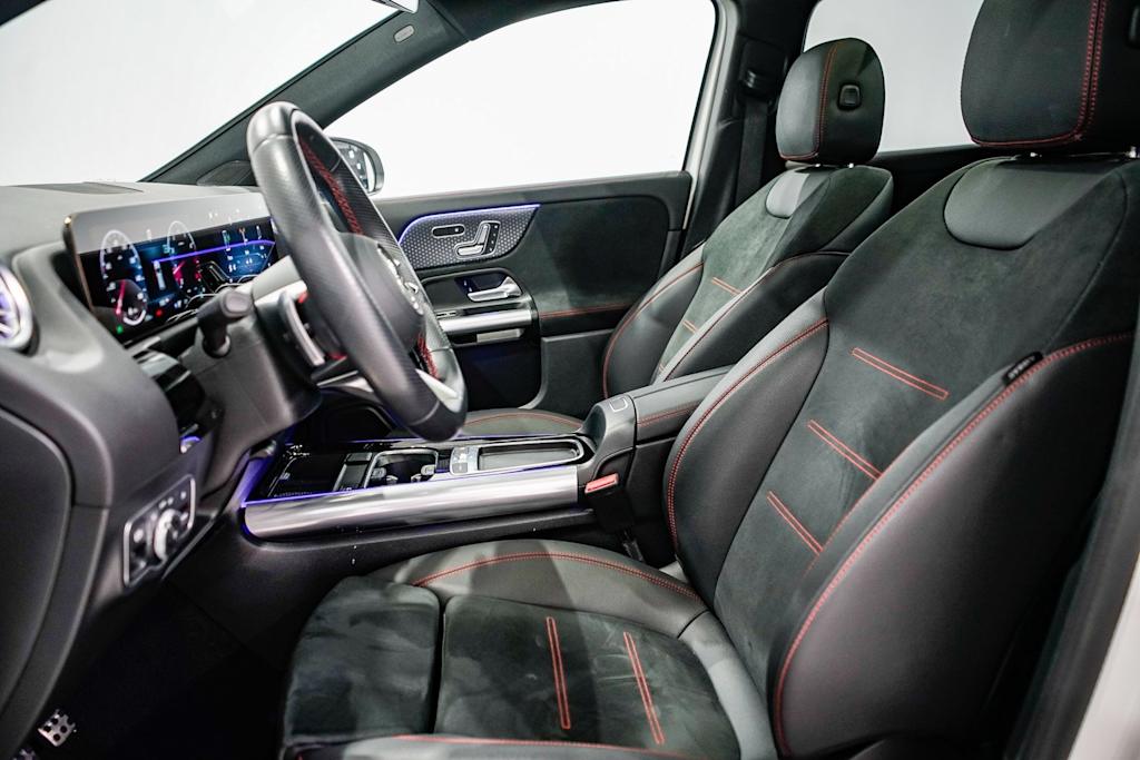 Thumbnail: 2025 Mercedes-Benz GLA - 11