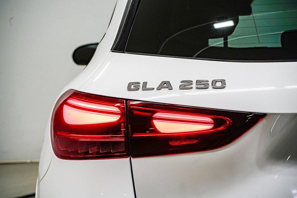 Thumbnail: 2025 Mercedes-Benz GLA - 22