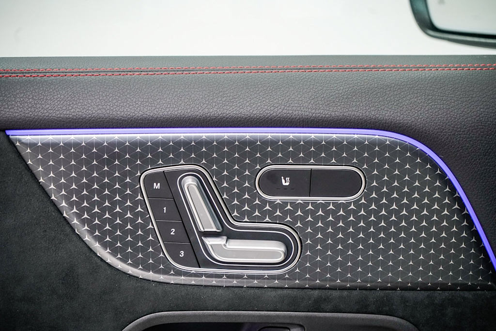 Thumbnail: 2025 Mercedes-Benz GLA - 25