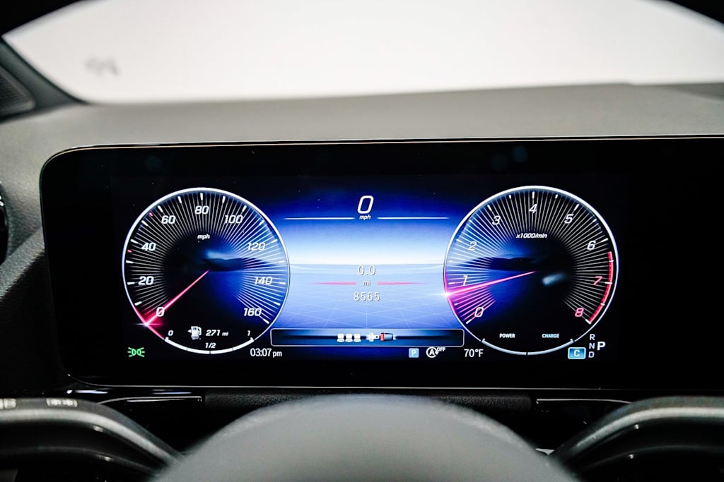 Thumbnail: 2025 Mercedes-Benz GLA - 16