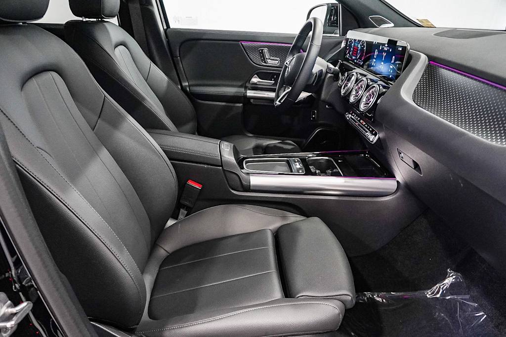 Thumbnail: 2025 Mercedes-Benz GLA - 9