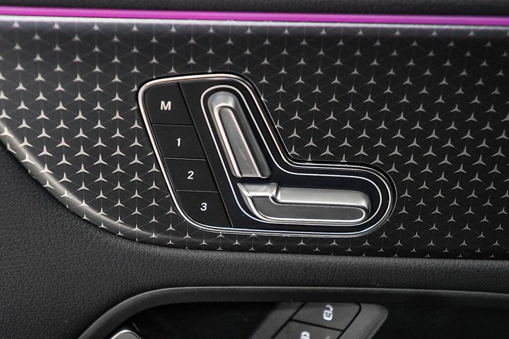 Thumbnail: 2025 Mercedes-Benz GLA - 24