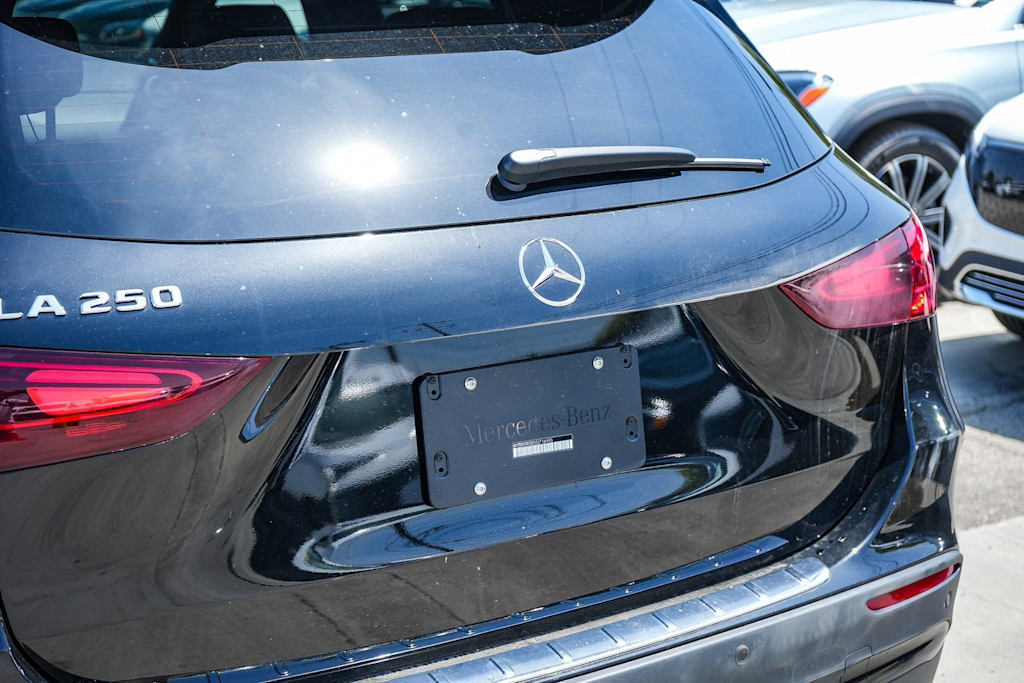 Thumbnail: 2025 Mercedes-Benz GLA - 24