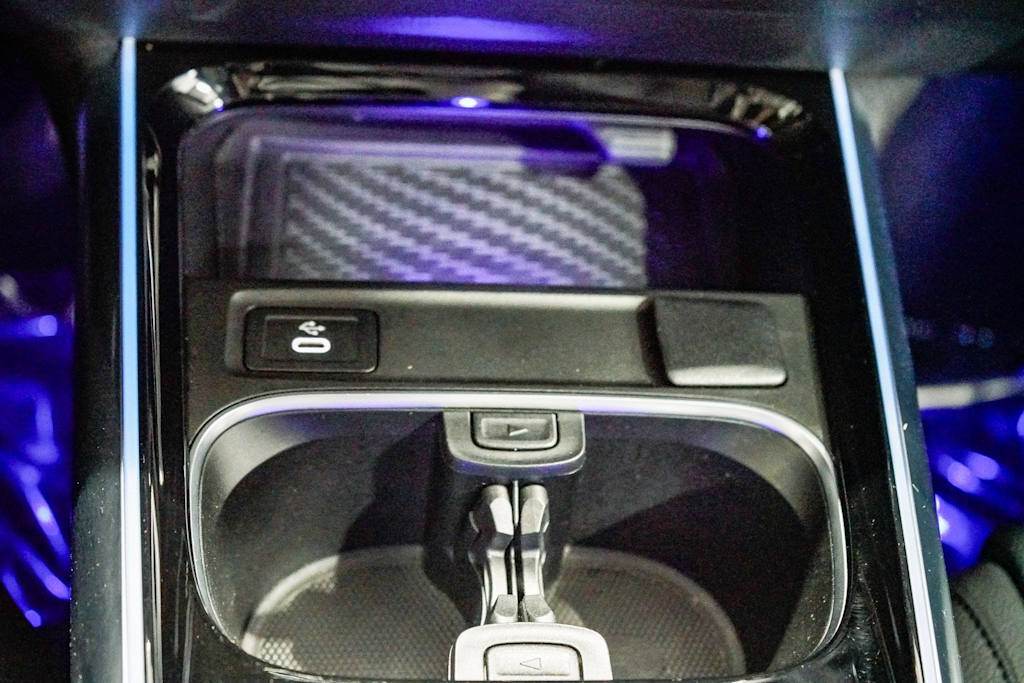 Thumbnail: 2025 Mercedes-Benz GLA - 24