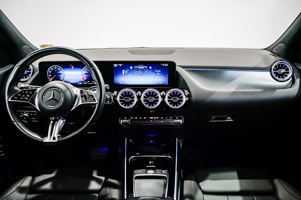 Thumbnail: 2025 Mercedes-Benz GLA - 2