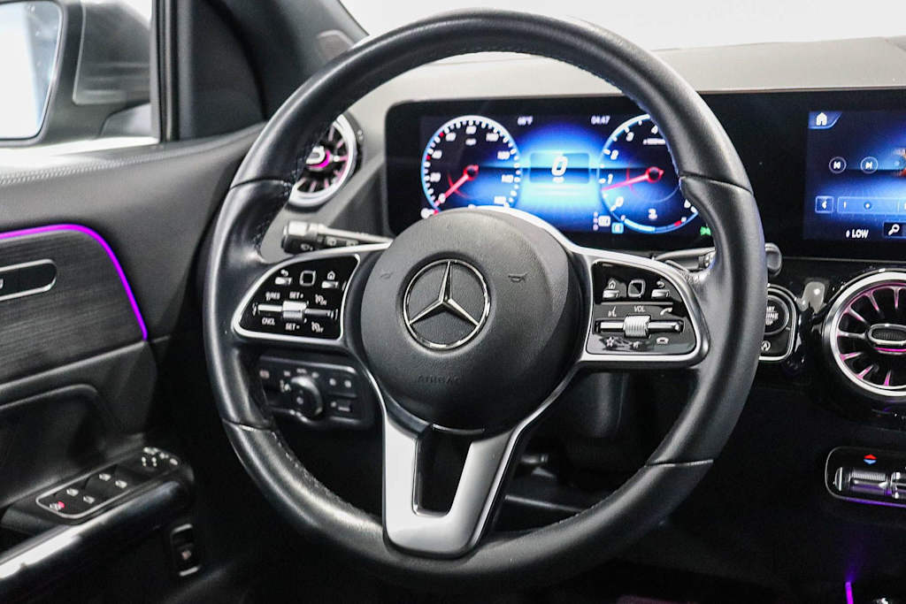 Thumbnail: 2022 Mercedes-Benz GLA - 9