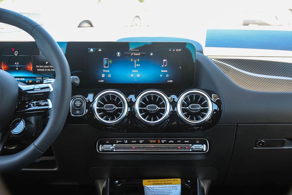 Thumbnail: 2026 Mercedes-Benz GLA - 13