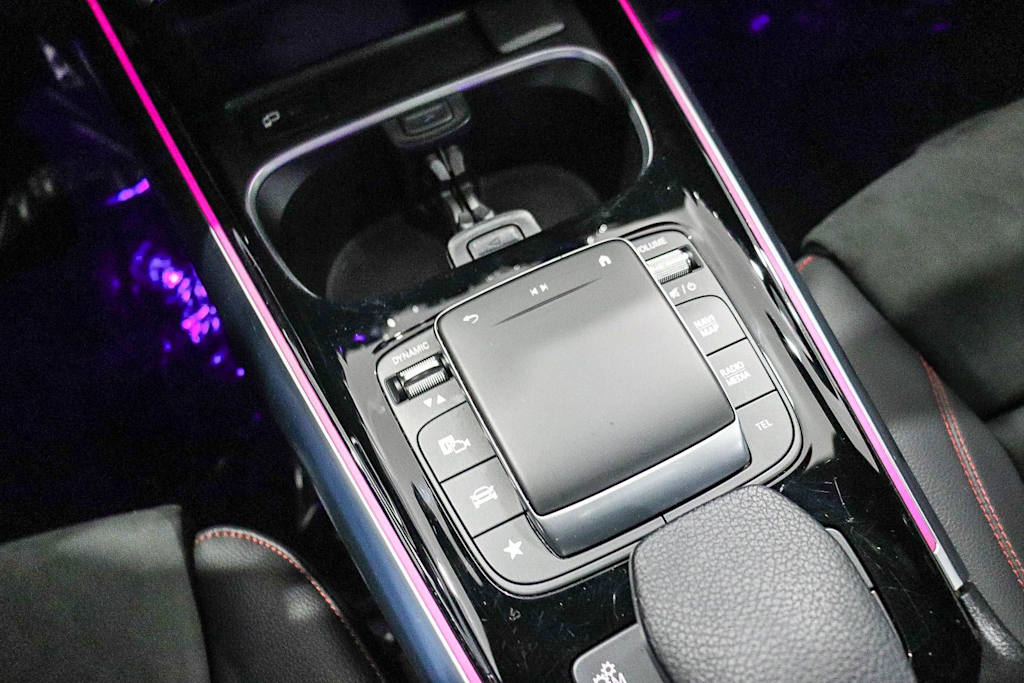 Thumbnail: 2023 Mercedes-Benz GLA - 28
