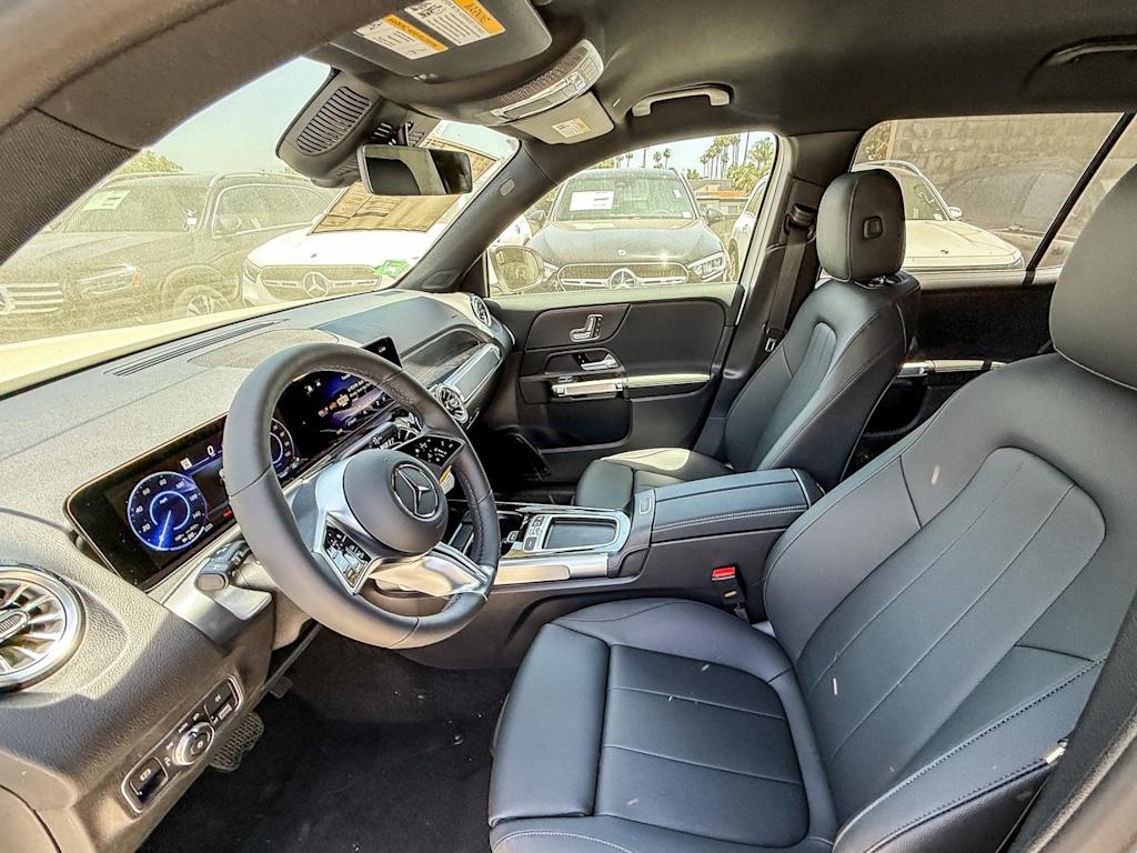 Thumbnail: 2025 Mercedes-Benz EQB - 10